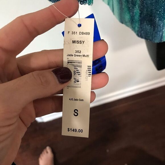 NWT Nygard by Peter Nygard Jade Green Gemstone Coverup Size Small - Picture 9 of 9